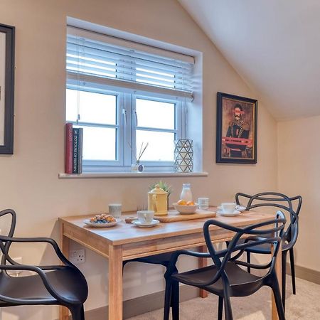 The Station Loft City Centre 1-Bed Apartment Вустер Экстерьер фото