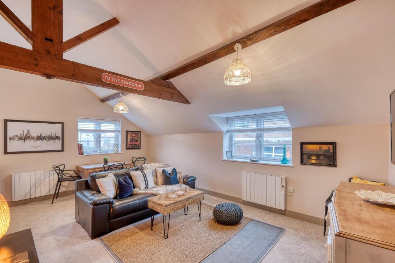 The Station Loft City Centre 1-Bed Apartment Вустер Экстерьер фото