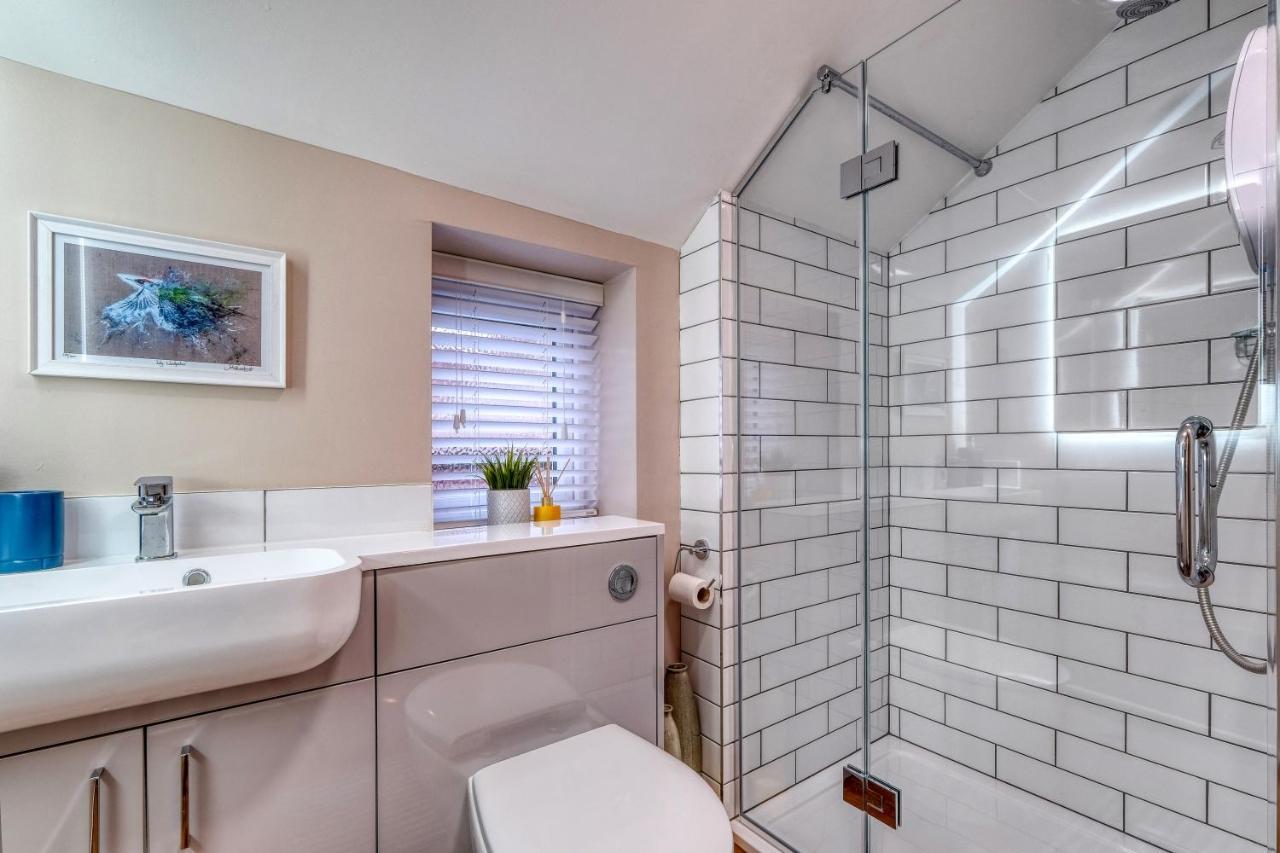 The Station Loft City Centre 1-Bed Apartment Вустер Экстерьер фото