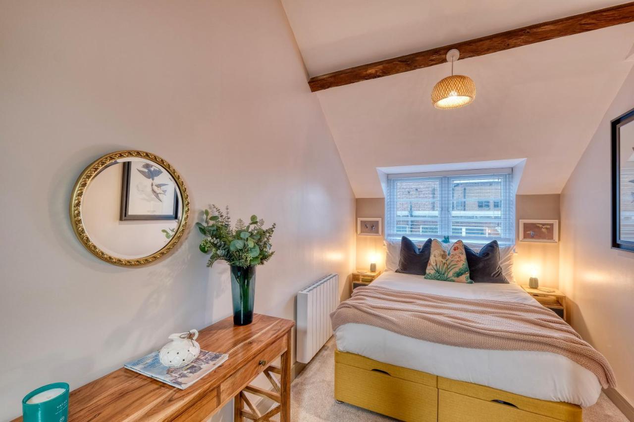 The Station Loft City Centre 1-Bed Apartment Вустер Экстерьер фото